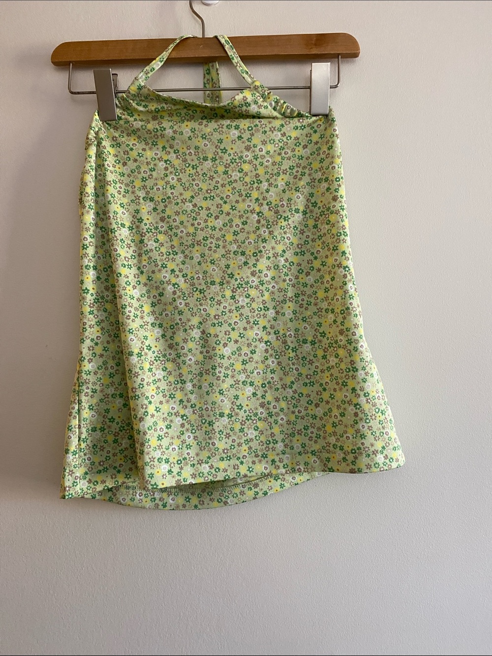 🌸🌼3 for $12🌸🌼 Green Floral A-Line Women's holder neck top